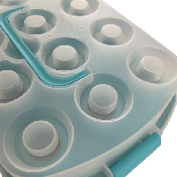 Pampered Chef Cupcake Pan & Carrier Set New - Picture 3 of 8